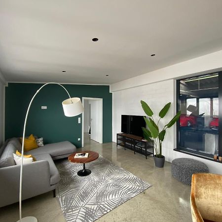 Wohnung Mit Besonderem Ausblick Pfaffenhausen  Bagian luar foto
